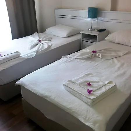 يورك ميز سلجوك