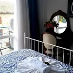Urkmez Hotel 3*
