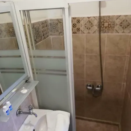 Urkmez Hotel 3*