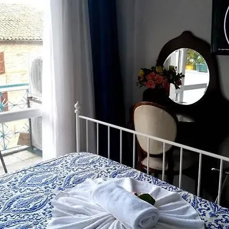 Urkmez Hotel 3*